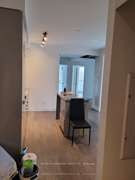 7 Greenville Street, Toronto, ON M4Y 0E9 photo 3