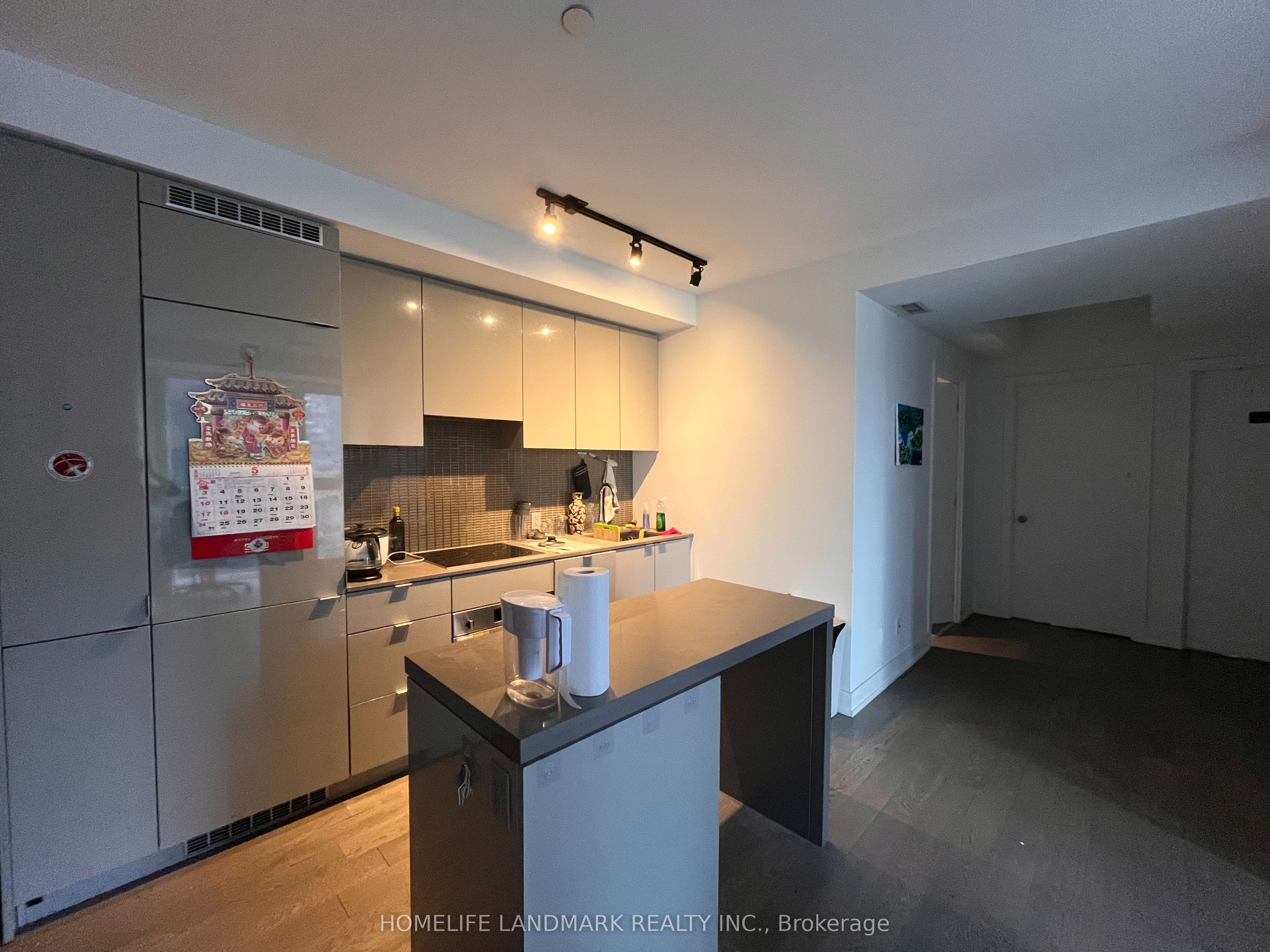 7 Greenville Street, Toronto, ON M4Y 0E9 photo 4