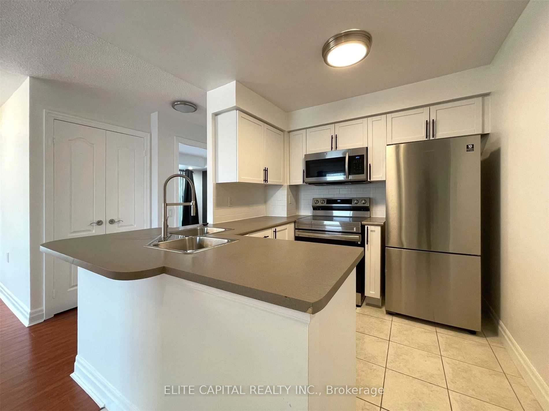 21 Hillcrest Avenue 808, Toronto, ON M2N 7K2 photo 2