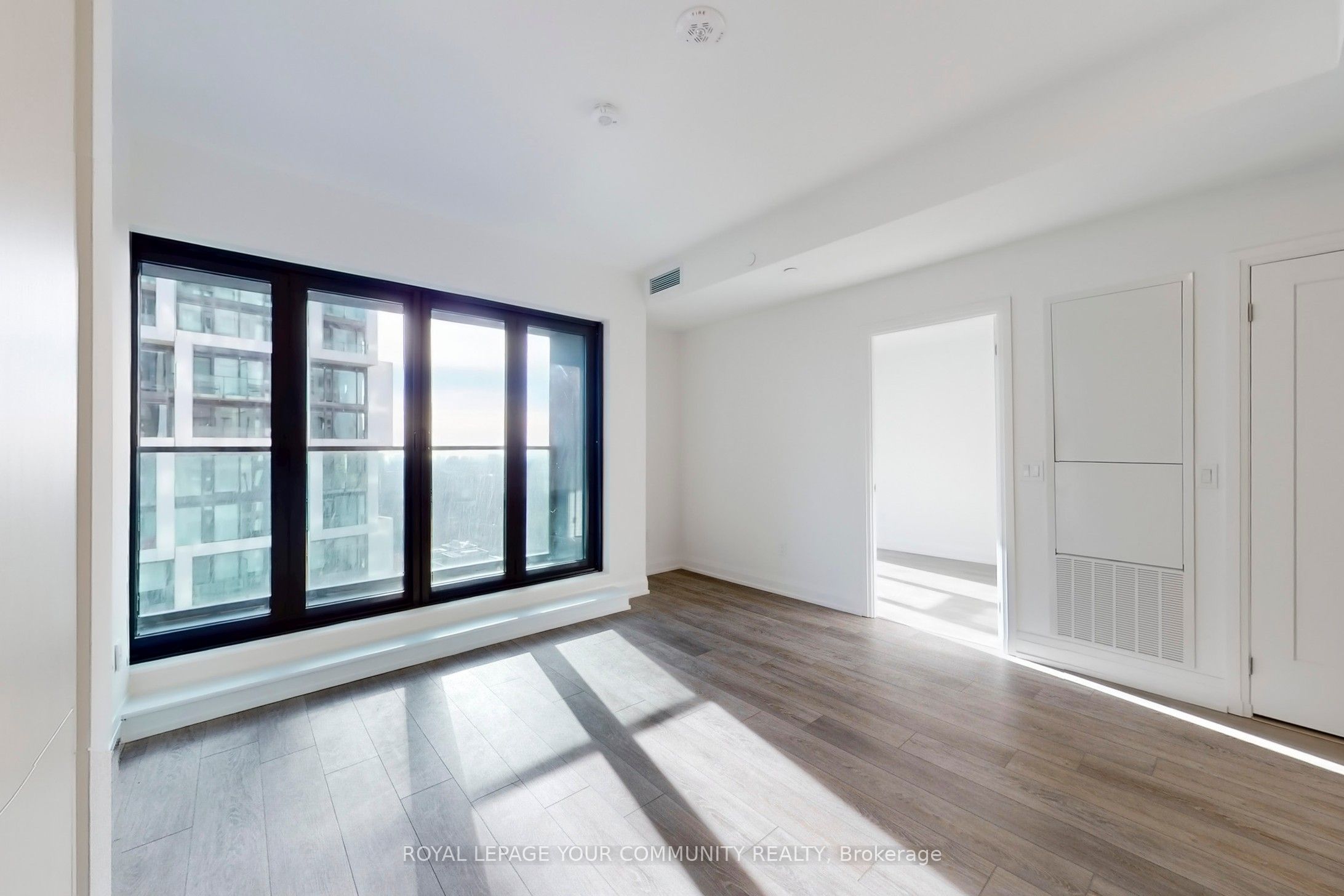 20 Soudan Avenue 2504, Toronto, ON M4S 0E2 photo 4