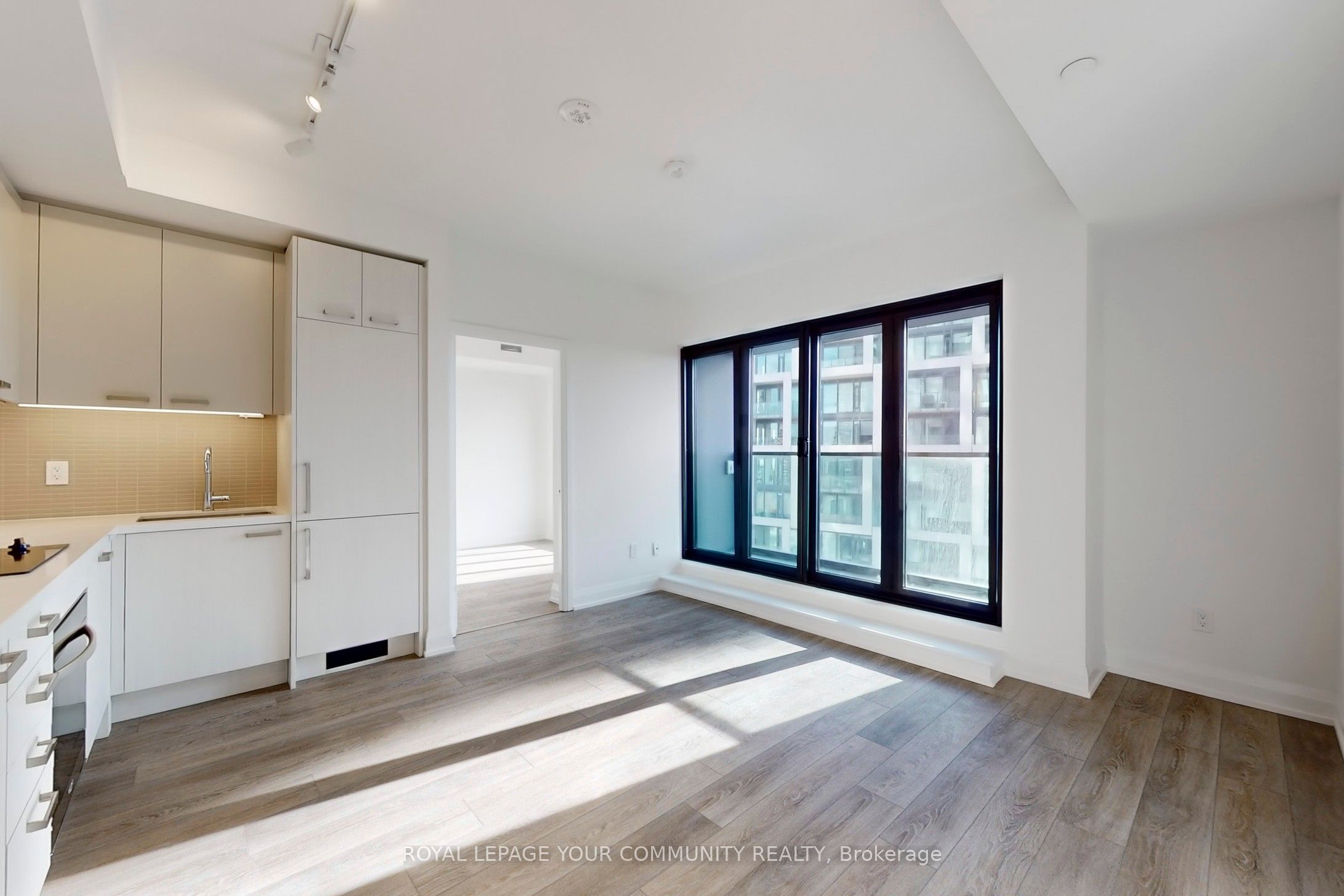 20 Soudan Avenue 2504, Toronto, ON M4S 0E2 photo 5
