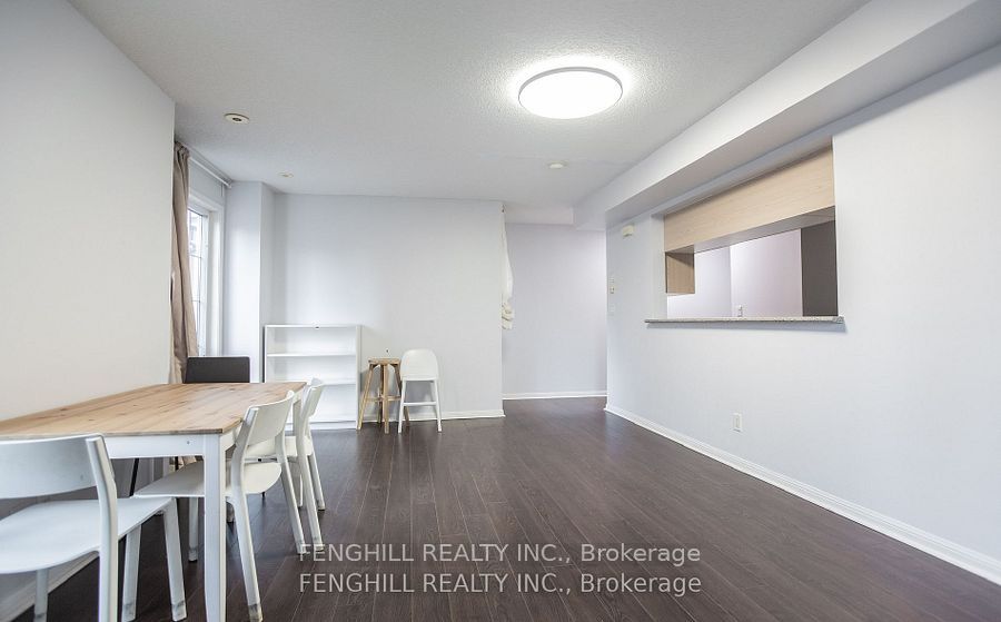3 Everson Drive 208, Toronto, ON M2N 7C2 photo 3