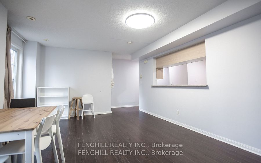 3 Everson Drive 208, Toronto, ON M2N 7C2 photo 5