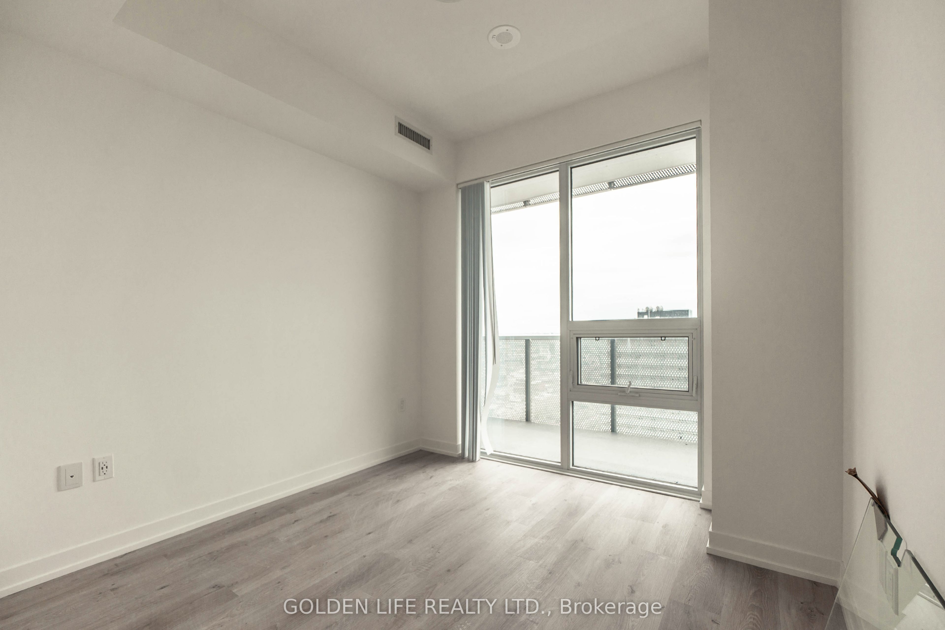 138 downes Street E 5606, Toronto, ON M5E 0E4 photo 4