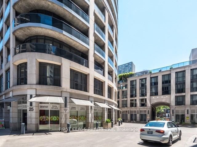 25 Carlton Street, Toronto, ON M5B 1L4