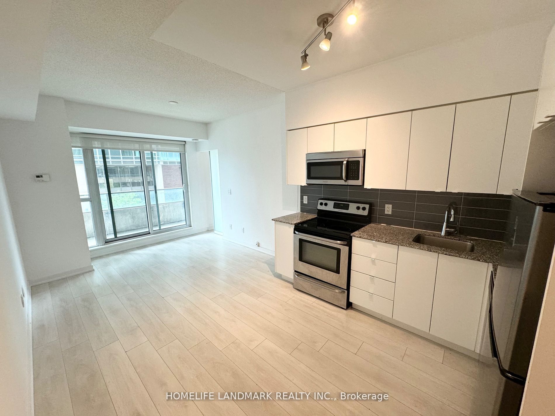 69 Lynn Williams Street N 210, Toronto, ON M6K 3R7 photo 2
