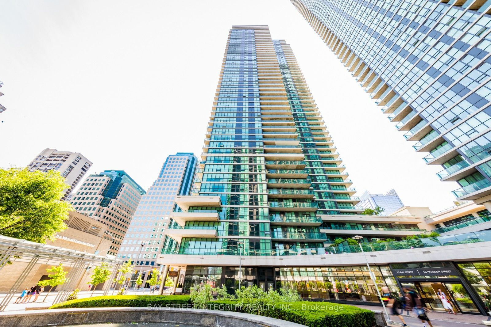 33 Bay Street 307, Toronto, ON M5J 2Z3