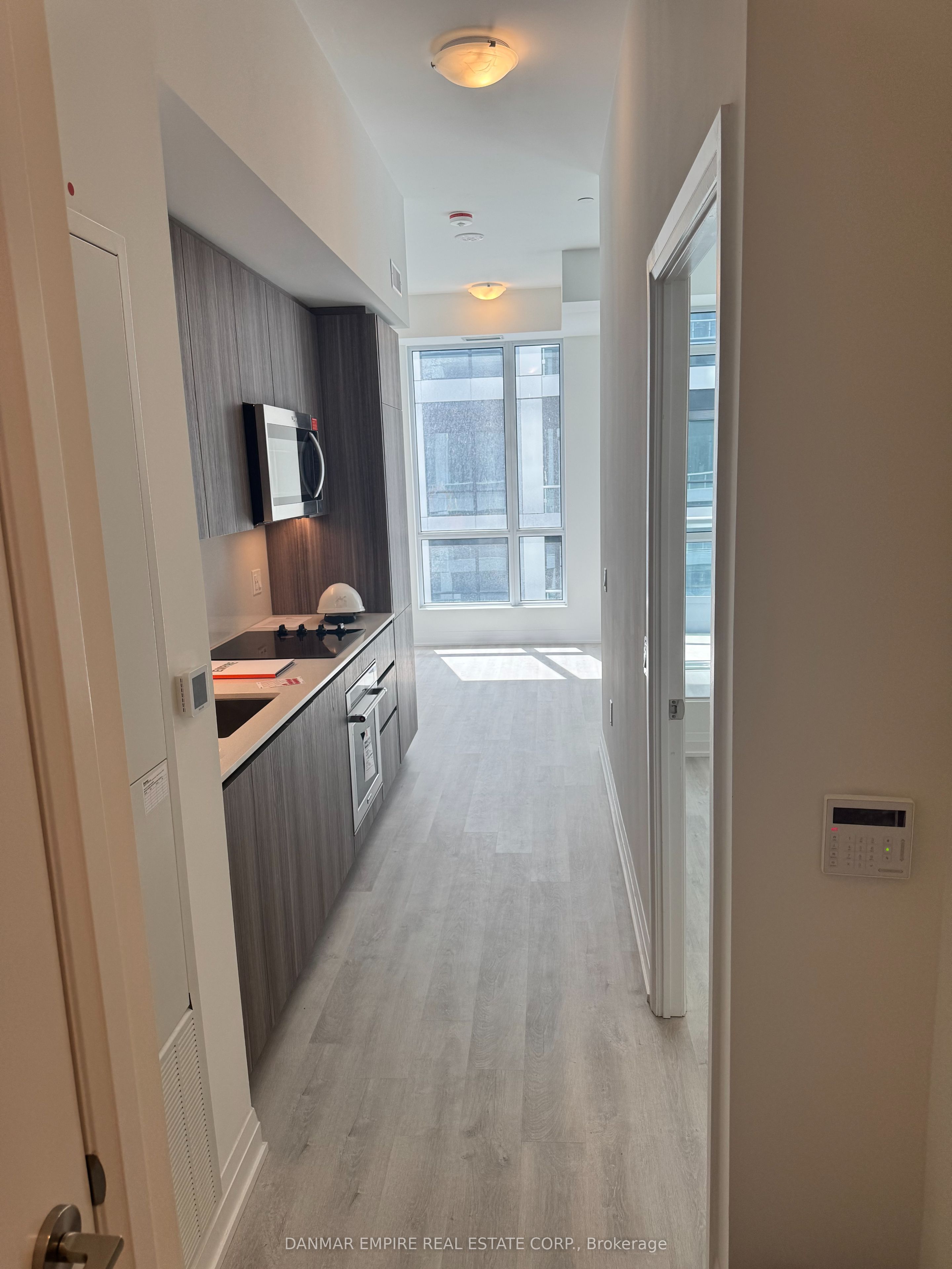 15 Richardson Street 509, Toronto, ON M5A 0Y5 photo 5