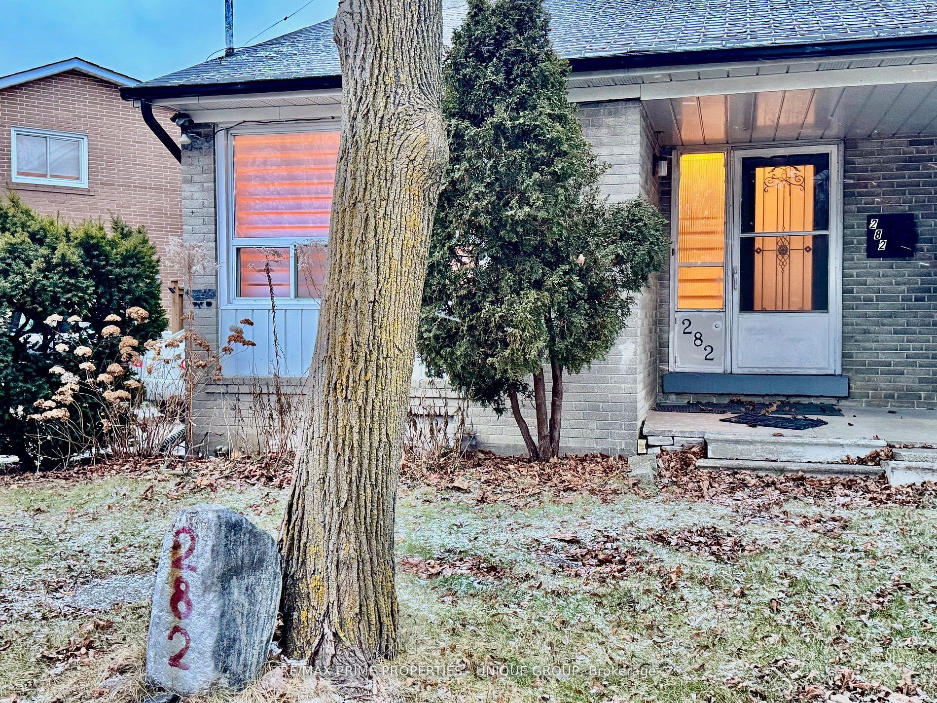 282 Roywood Drive, Toronto, ON M3A 2E6