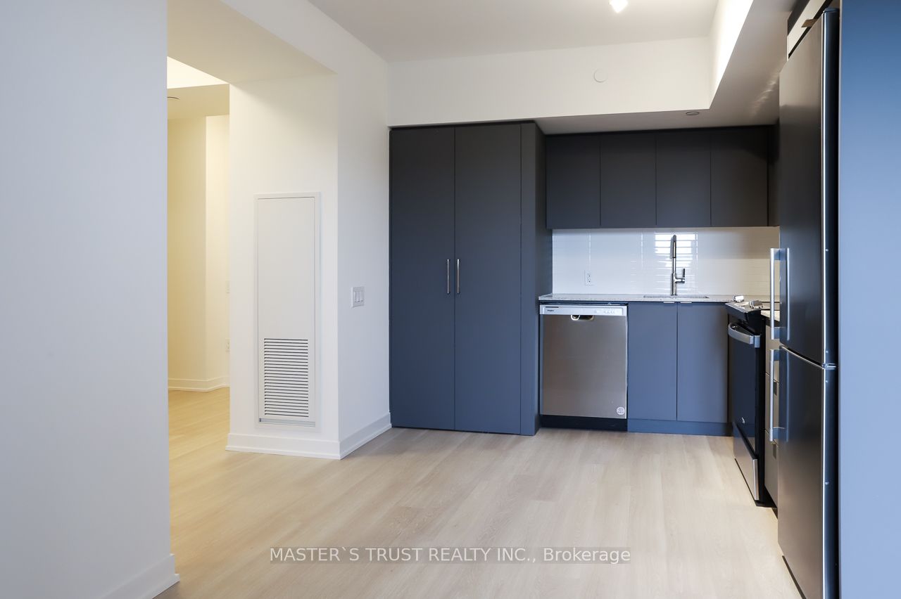 500 Wilson Avenue 629, Toronto, ON M3H 0E5 photo 5