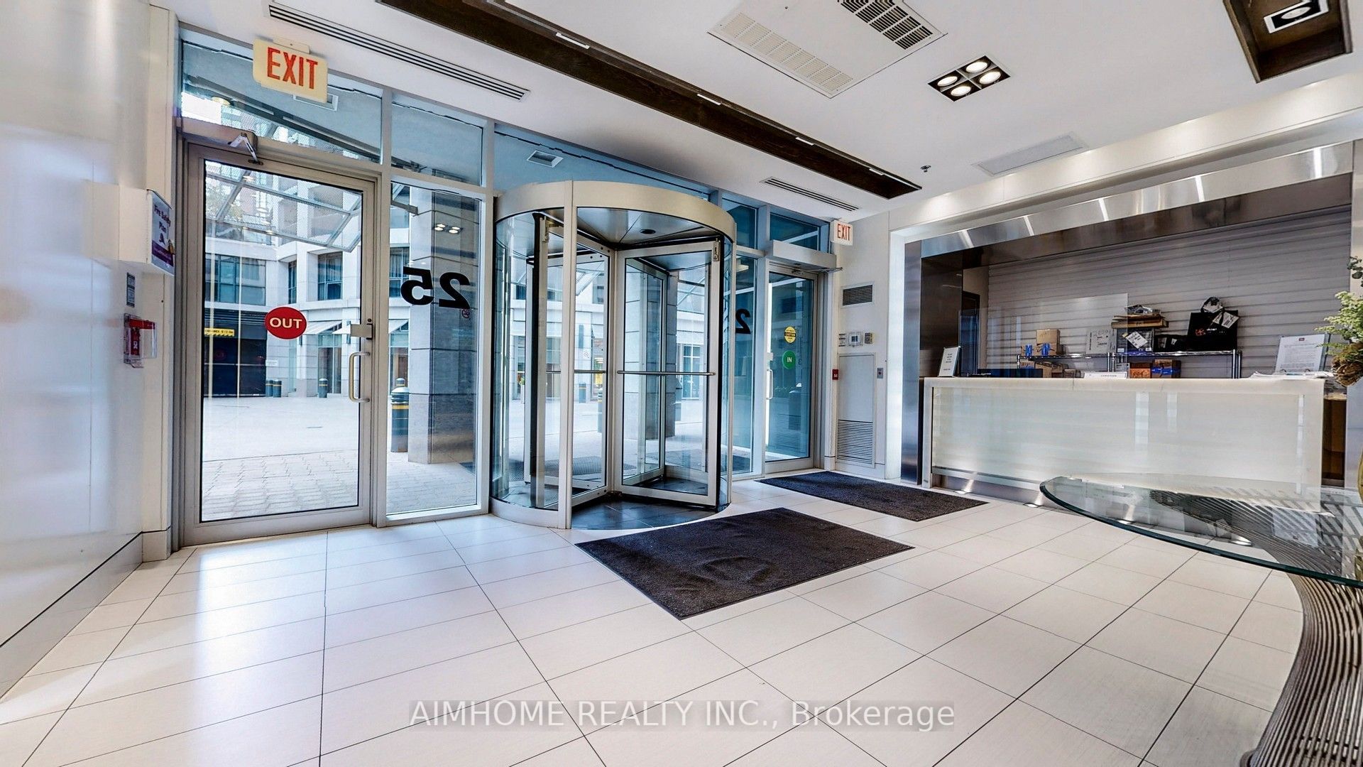 25 Carlton Street 1002, Toronto, ON M5B 1L4 photo 2