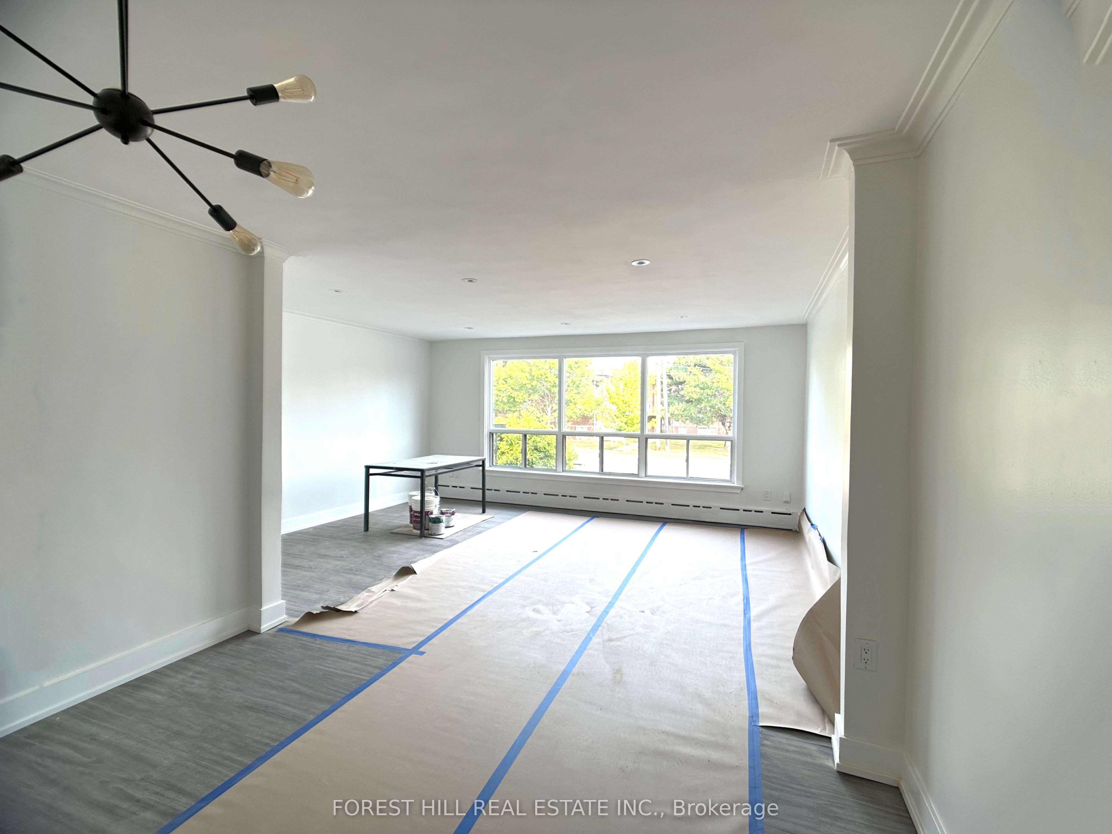 443 Wilson Avenue #2, Toronto, ON M3H 1T5 photo 2
