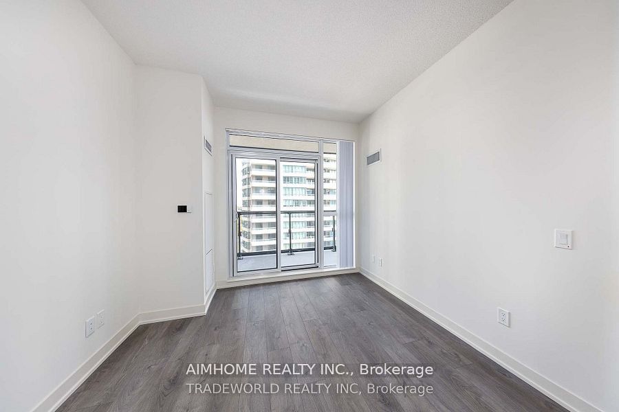 4955 Yonge Street 1205, Toronto, ON M2N 0L8 photo 5
