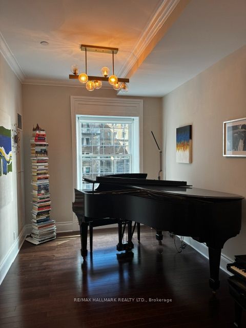 22 Leader Lane 513, Toronto, ON M5E 0B2 photo 3
