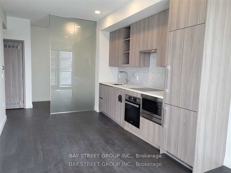 85 McMahon Drive 2501, Toronto, ON M2K 0H1 photo 2