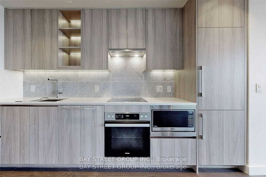 85 McMahon Drive 2501, Toronto, ON M2K 0H1 photo 3