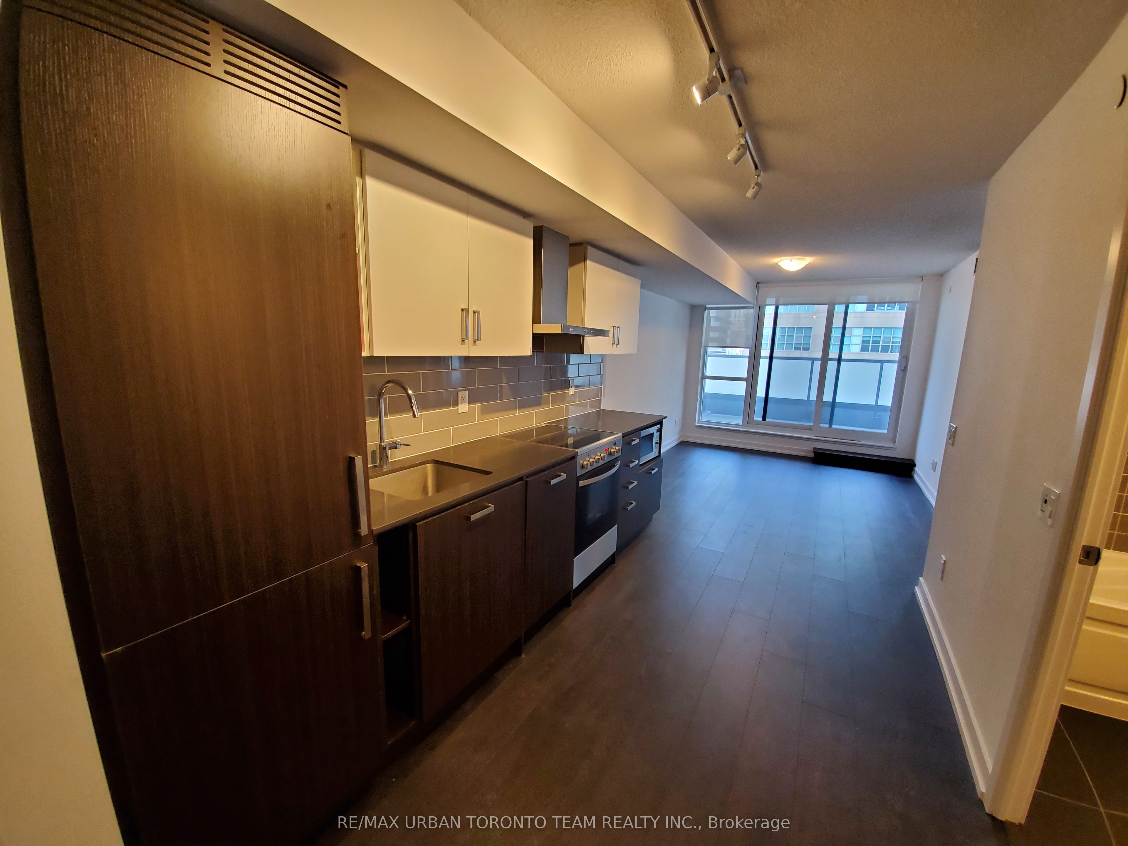 125 Redpath Avenue 308, Toronto, ON M4S 0B5 photo 3