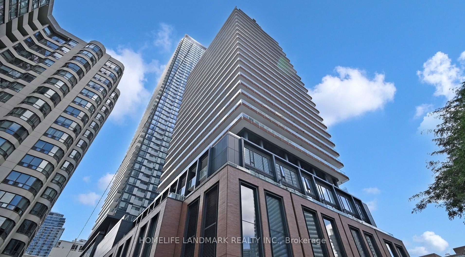 18 Maitland Terrace E 2402, Toronto, ON M4Y 0H2 photo 3