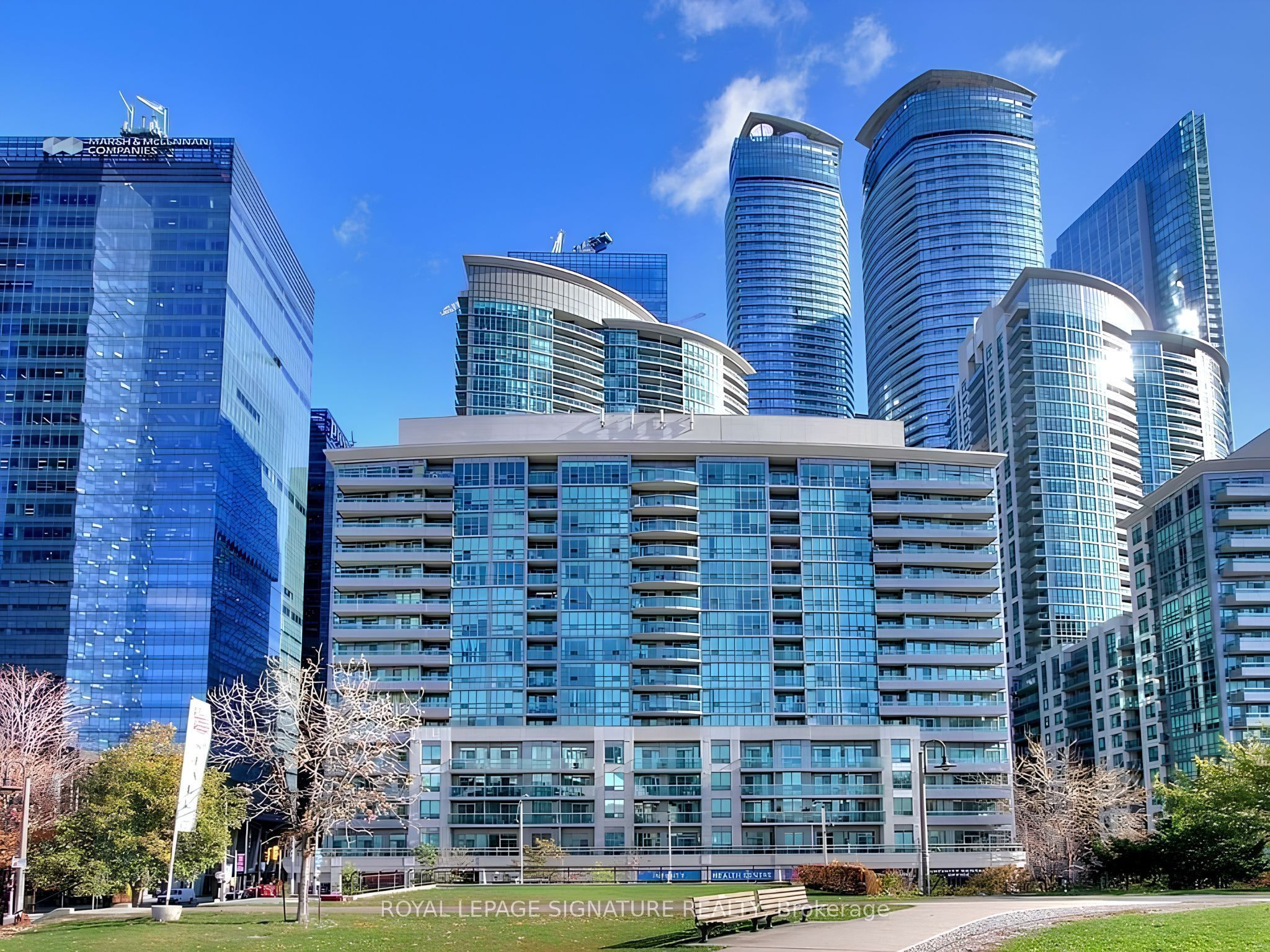 51 Lower Simcoe Street 1708, Toronto, ON M5J 3A2