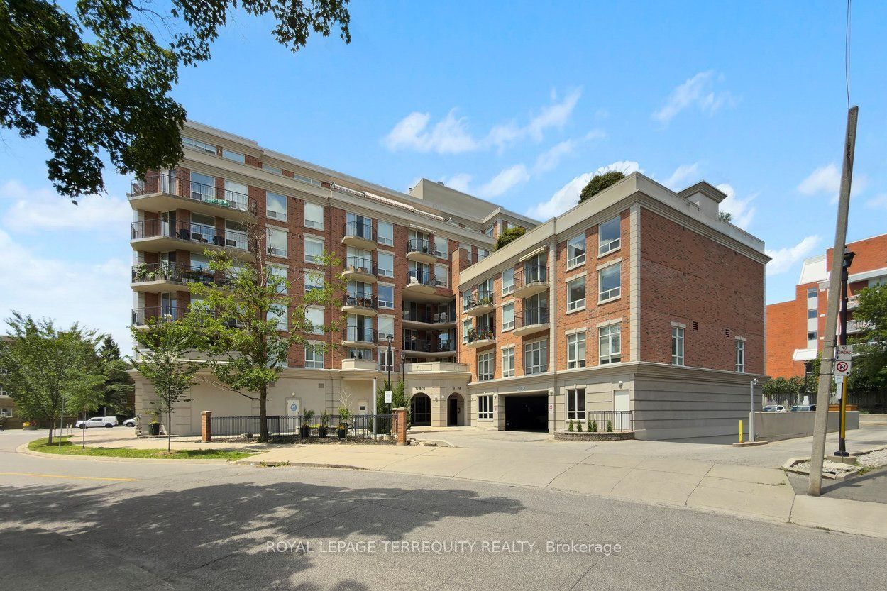 18 Wanless Avenue 315, Toronto, ON M4N 3R9