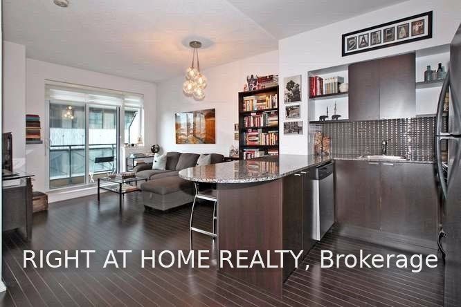 35 Hayden Street 1413, Toronto, ON M4Y 3C3 photo 2