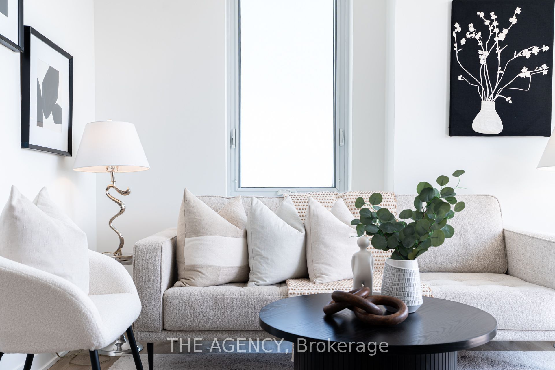 10 Oak Street 2403, Toronto, ON M5A 0Z1 photo 5
