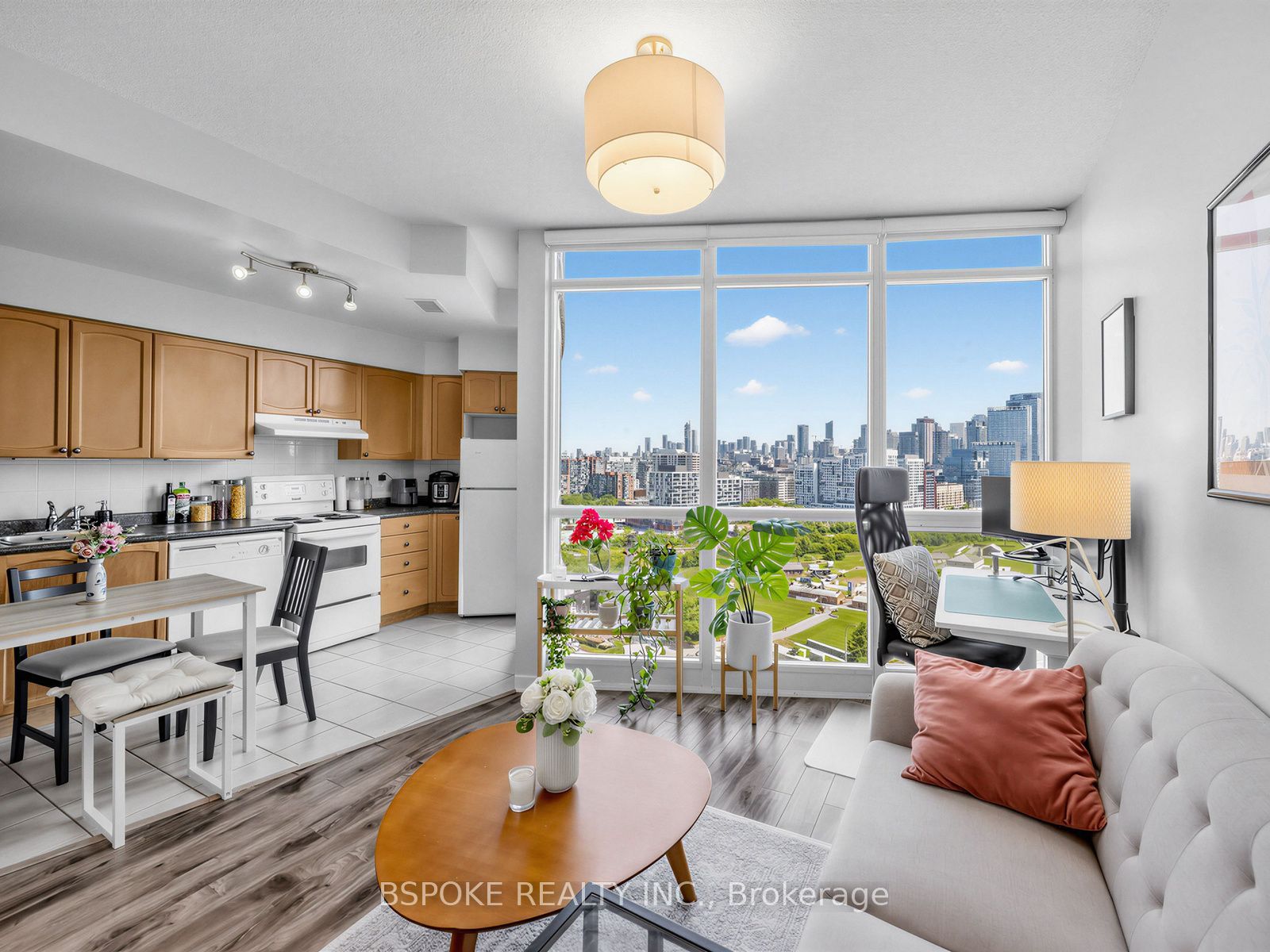231 Fort York Boulevard 2210, Toronto, ON M5V 1B2 photo 5