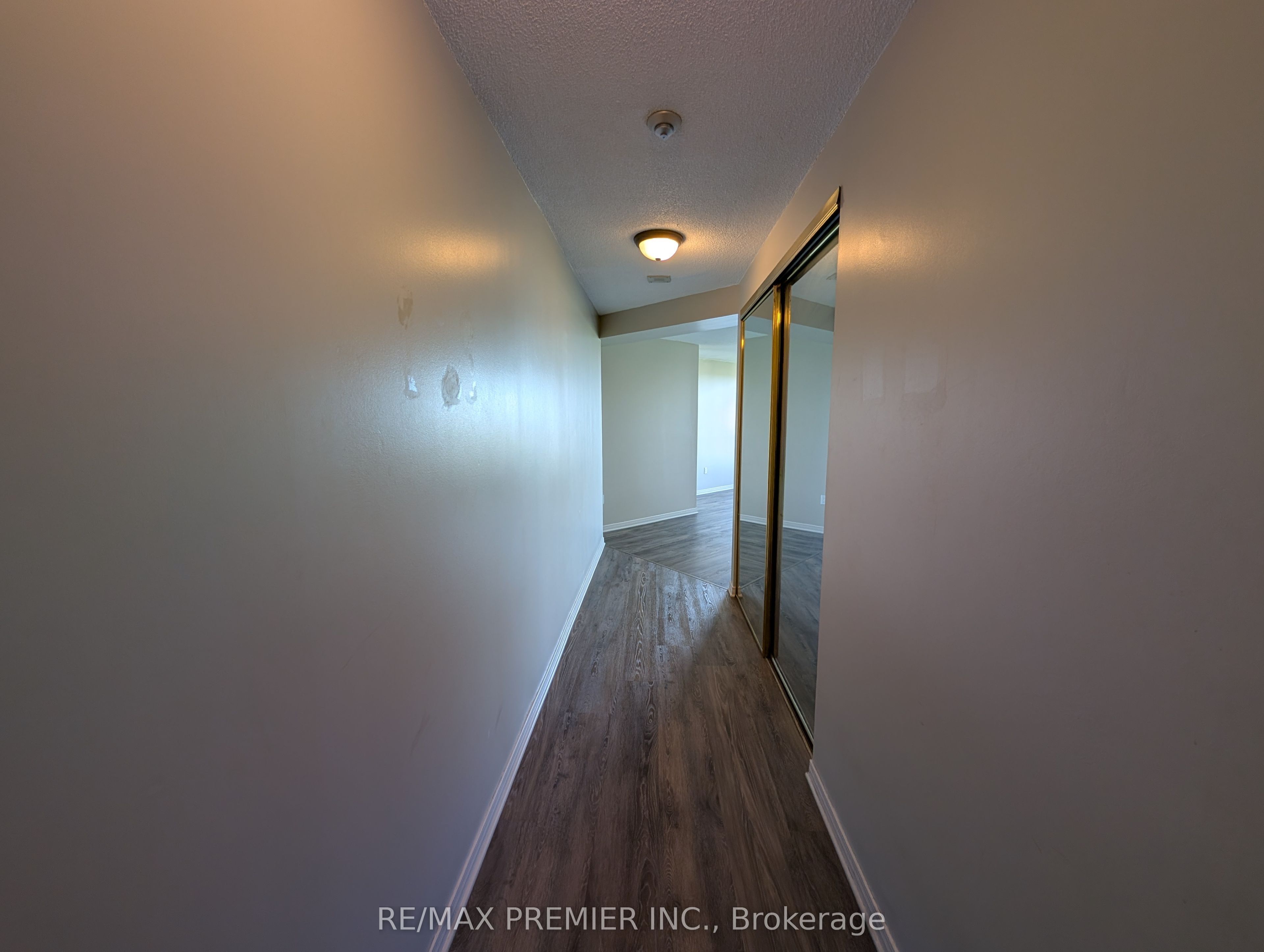 5 Concorde Place 2809, Toronto, ON M3C 3M8 photo 2