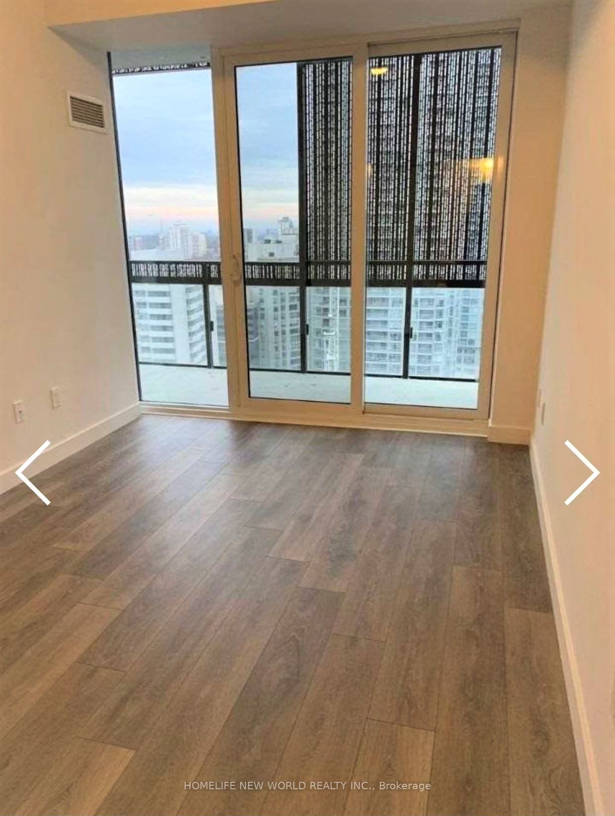 8 Eglinton Avenue E 1401, Toronto, ON M4P 0C1 photo 5