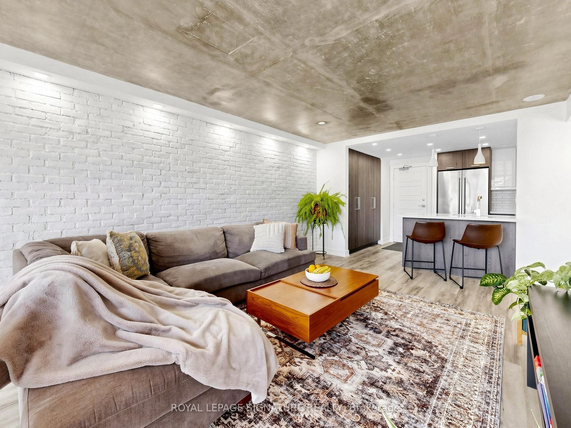 705 King Street W 1603, Toronto, ON M5V 2W8 photo 5