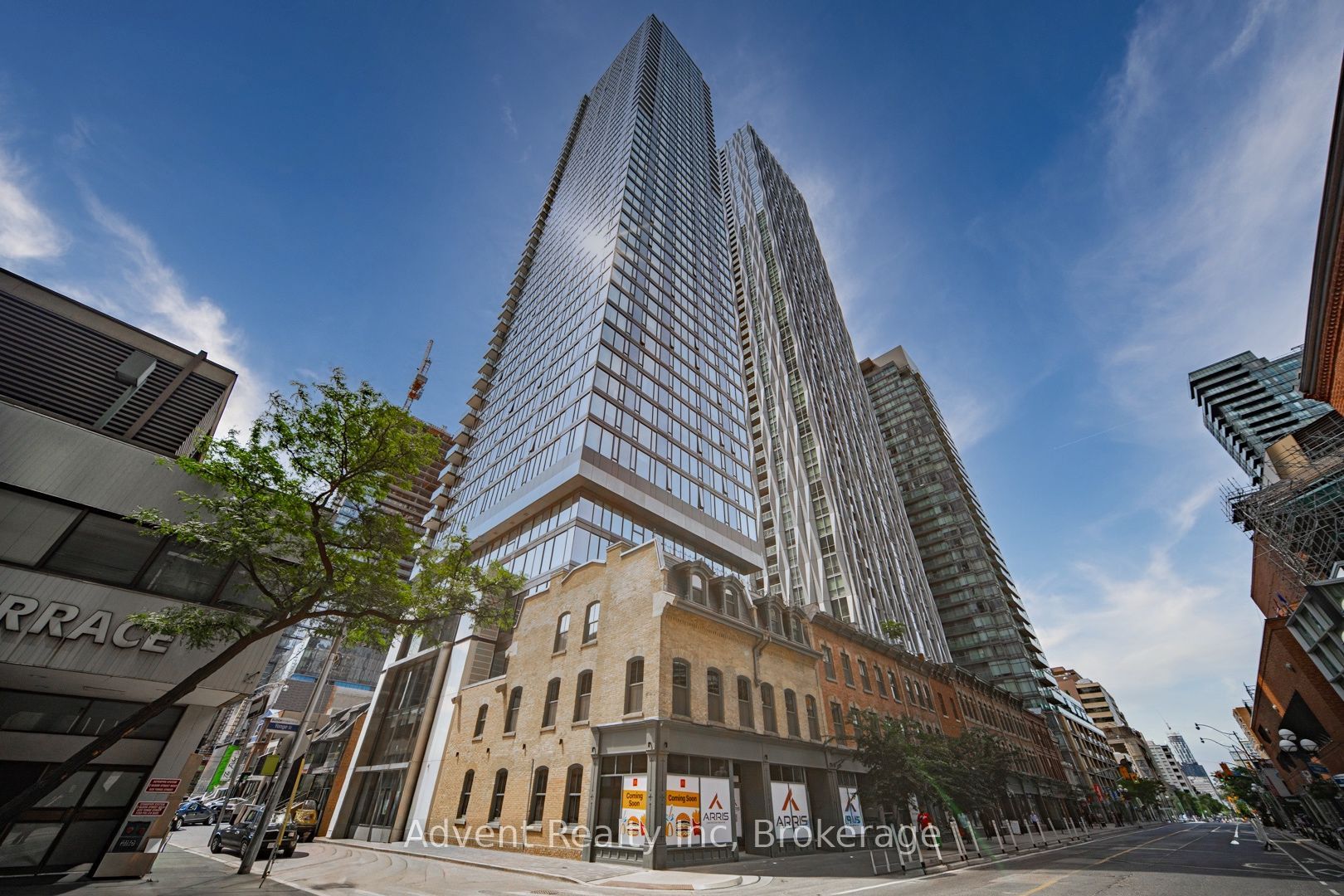 8 Cumberland Street 2308, Toronto, ON M4W 0B6