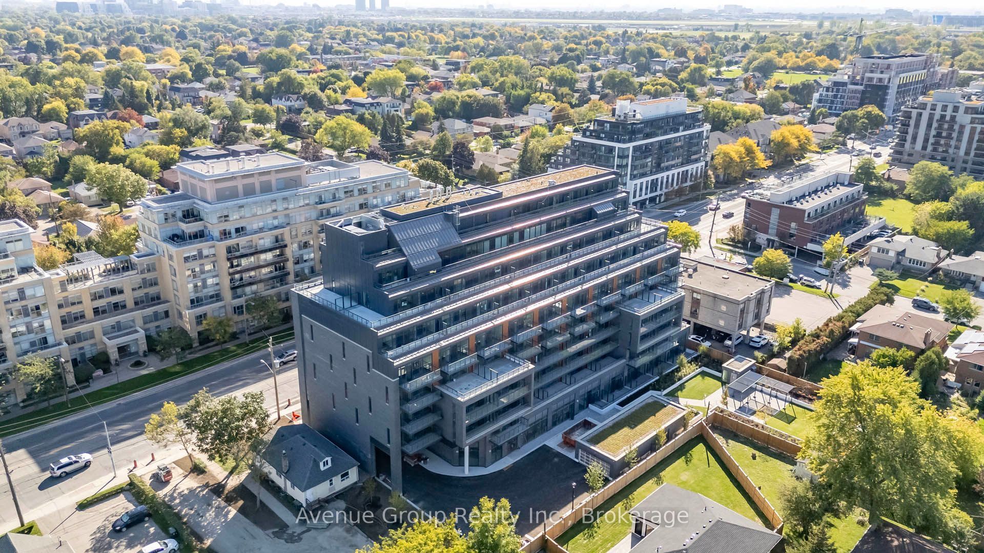 700 Sheppard Avenue W 312, Toronto, ON M3H 0G5 photo 3
