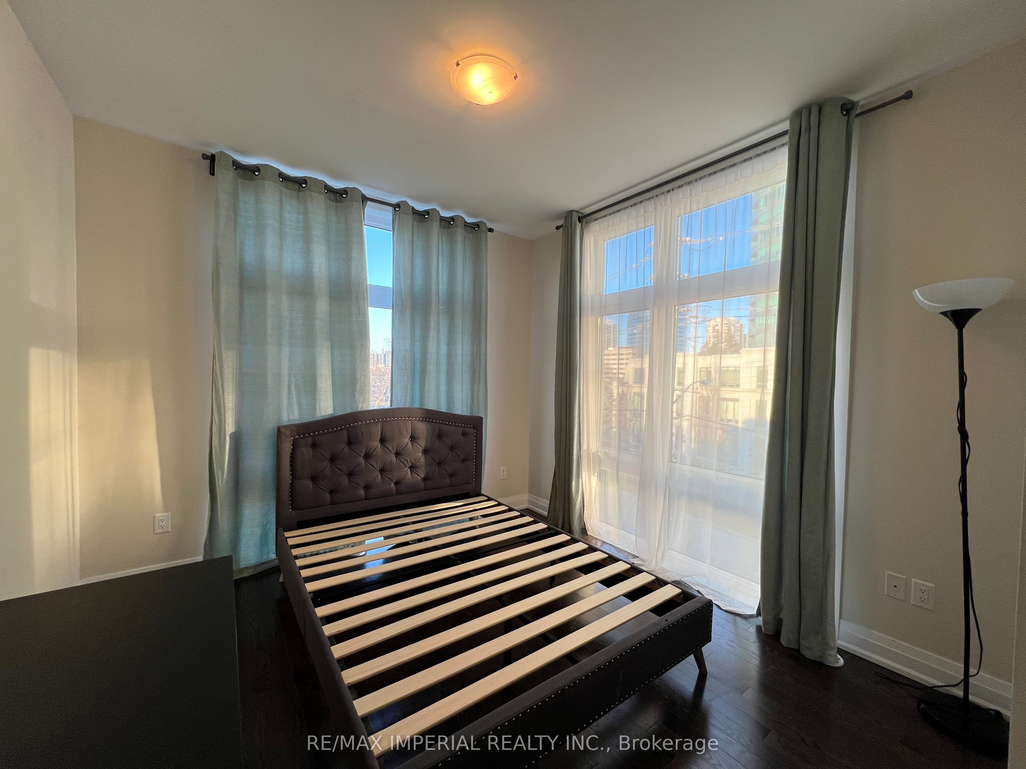 23 Eldora Avenue 93, Toronto, ON M2M 1R3 photo 4