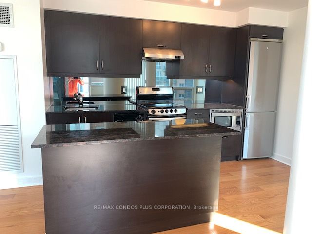 320 Richmond Street E 1004, Toronto, ON M5A 4S7 photo 3