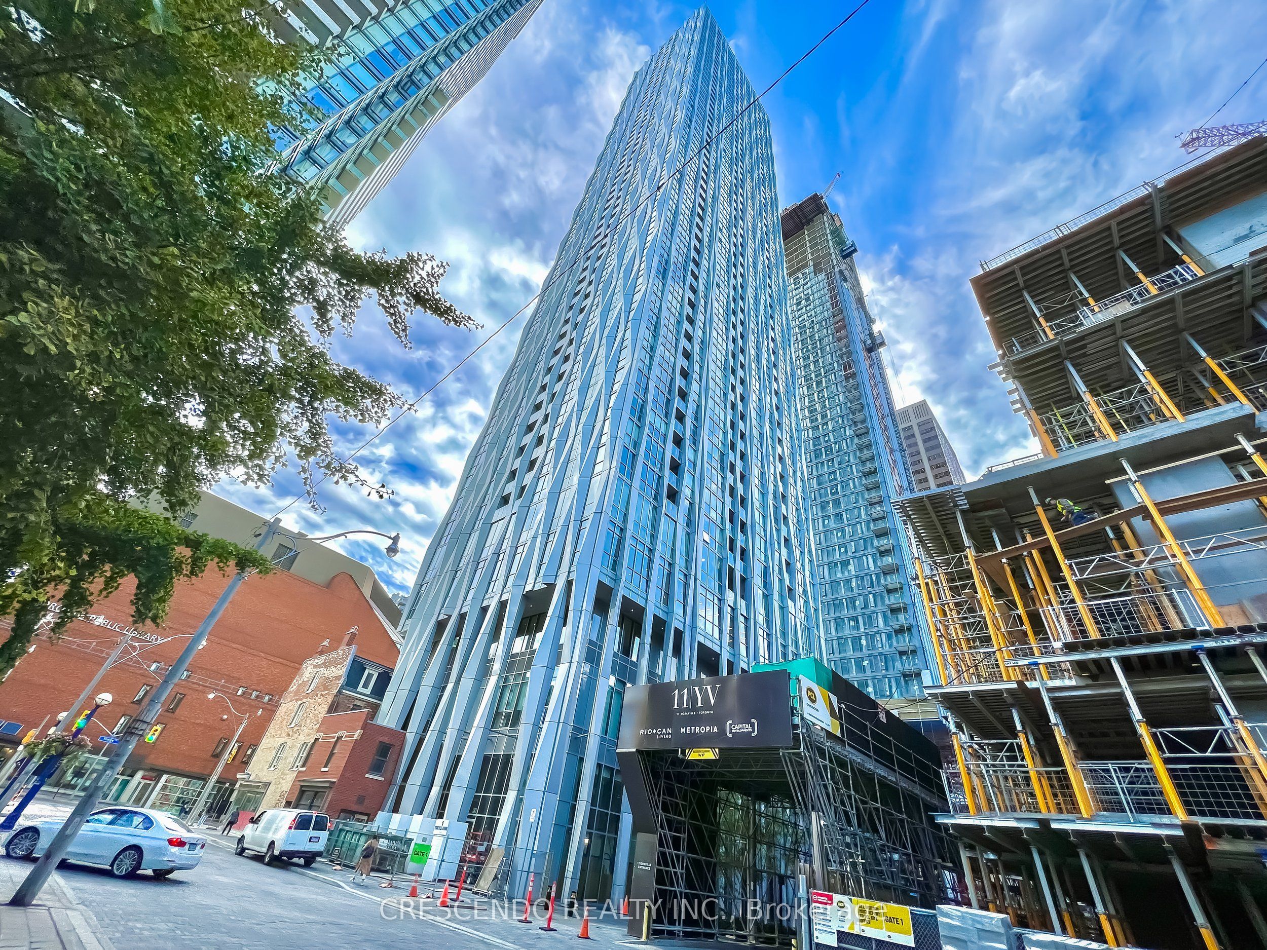 1 Yorkville Avenue N #3307, Toronto, ON M4W 0B1