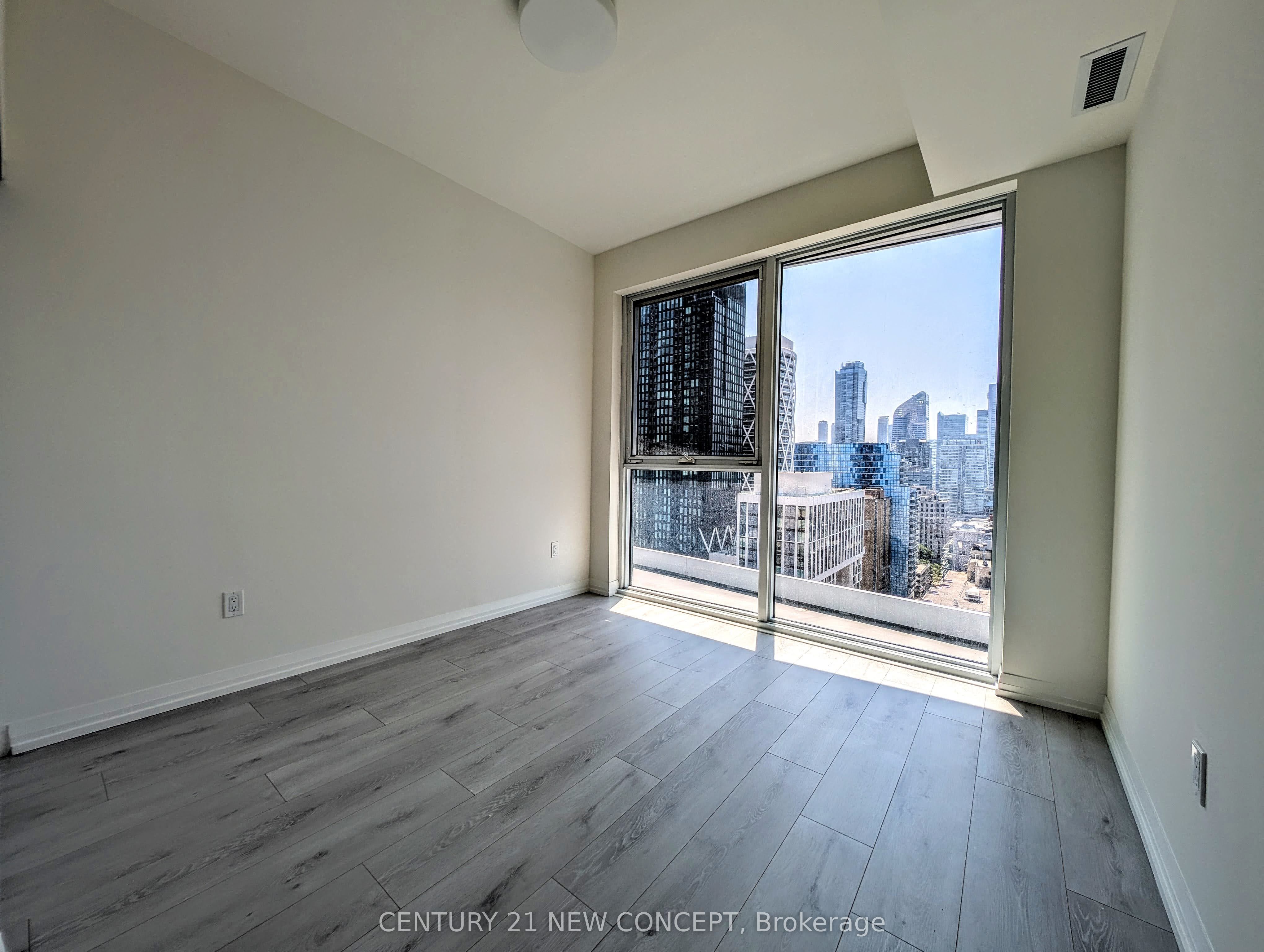 280 Dundas Street W 2507, Toronto, ON M5T 0E3 photo 2