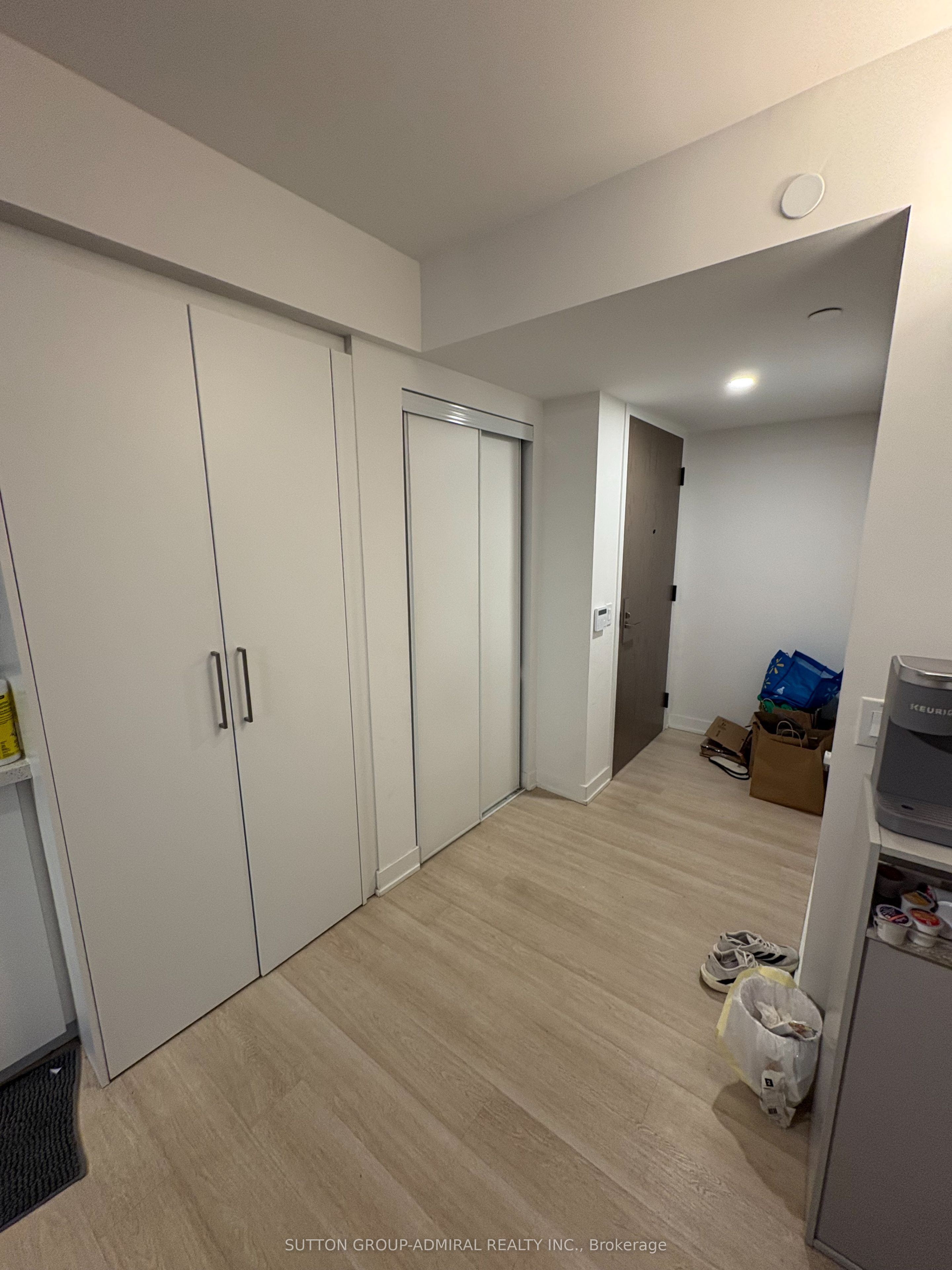 30 Tretti Way 423, Toronto, ON M3H 0E3 photo 2
