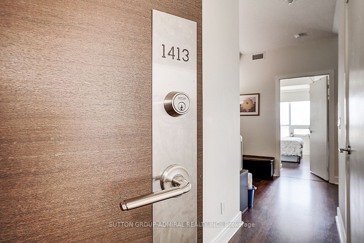 35 Brian Peck Crescent 1413, Toronto, ON M4G 0A5 photo 5