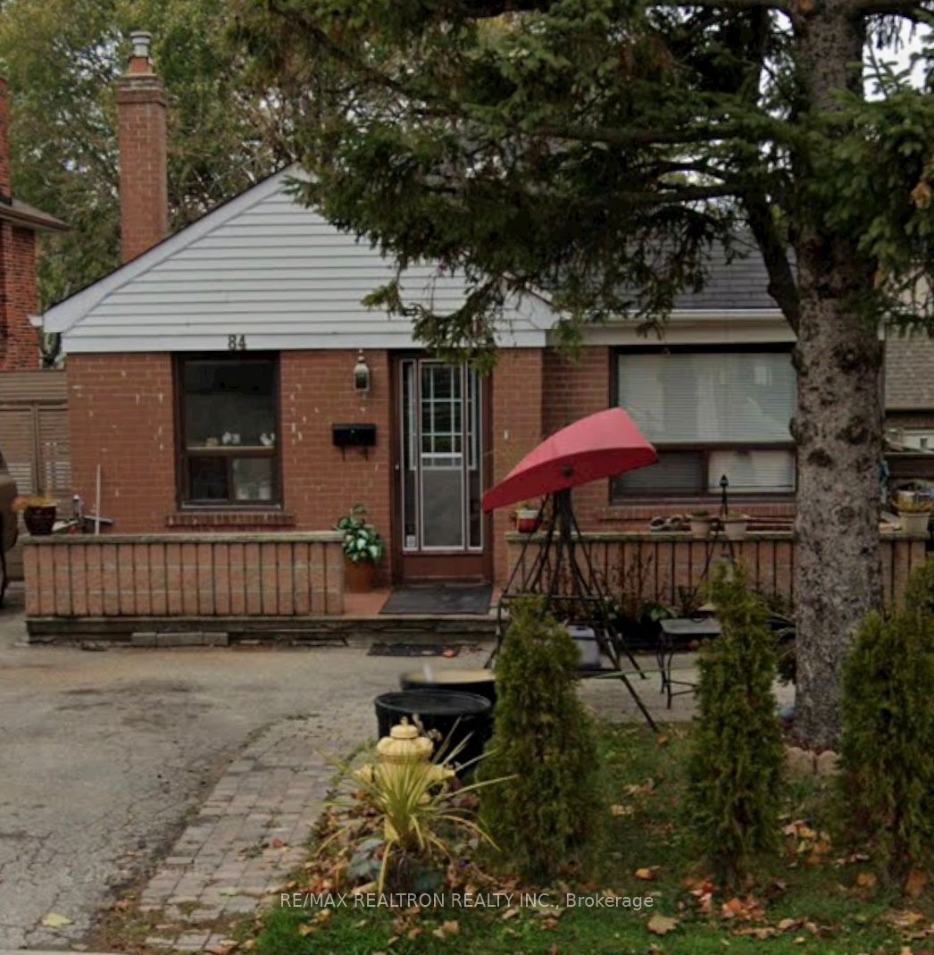 84 Ranee Avenue, Toronto, ON M6A 1N2