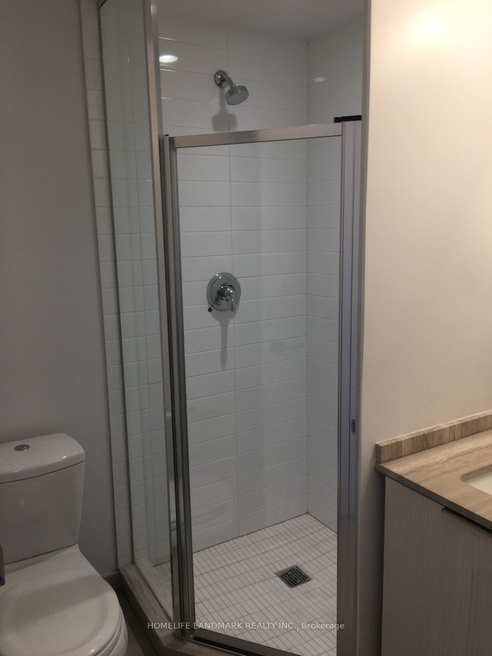 11 Wellesley Street W 1002, Toronto, ON M4Y 1E8 photo 3