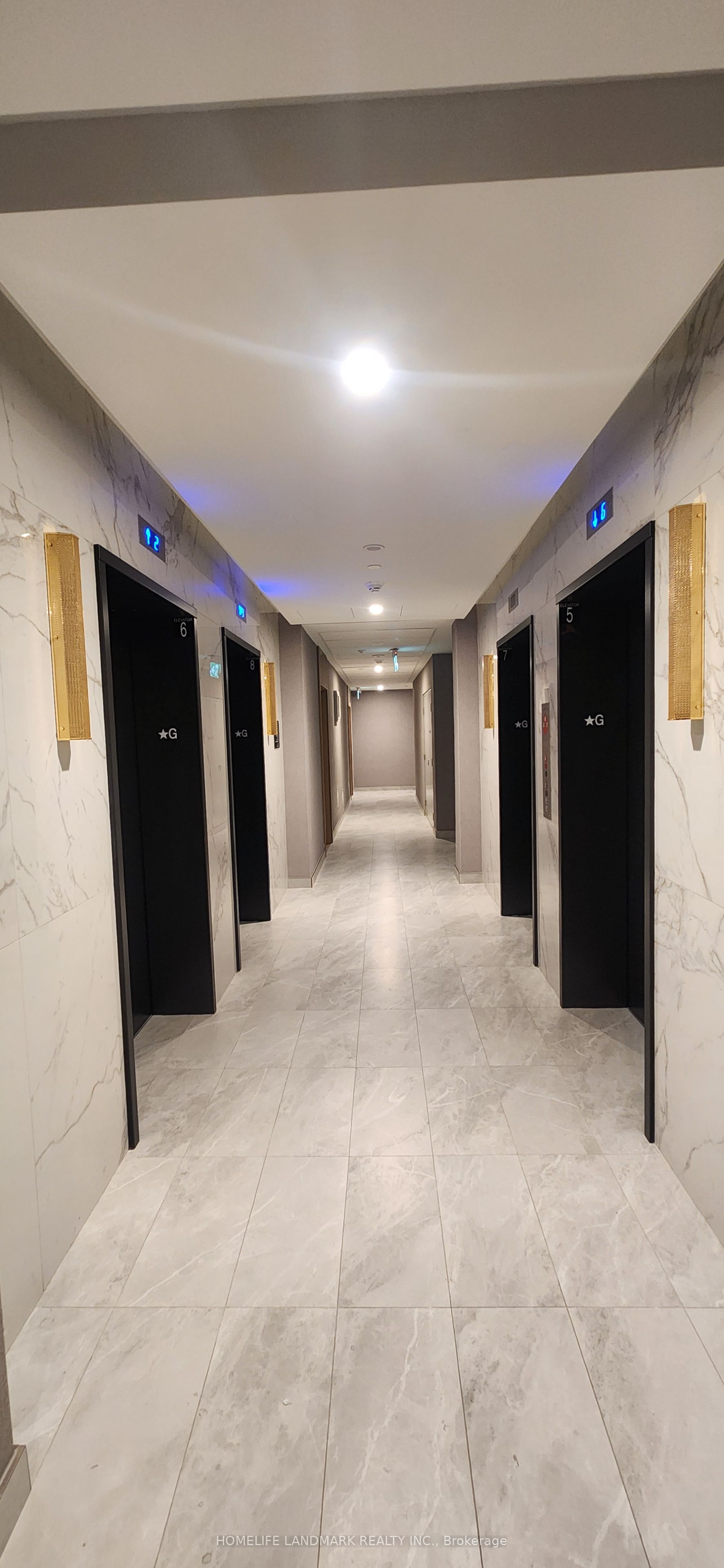 1 Quarrington Lane 2507, Toronto, ON M3C 0S4