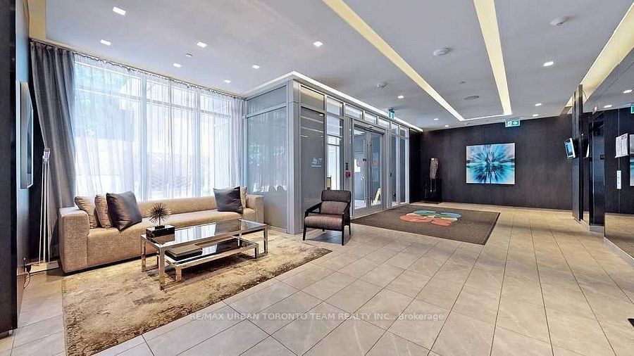365 Church Street 503, Toronto, ON M5B 0B5 photo 3