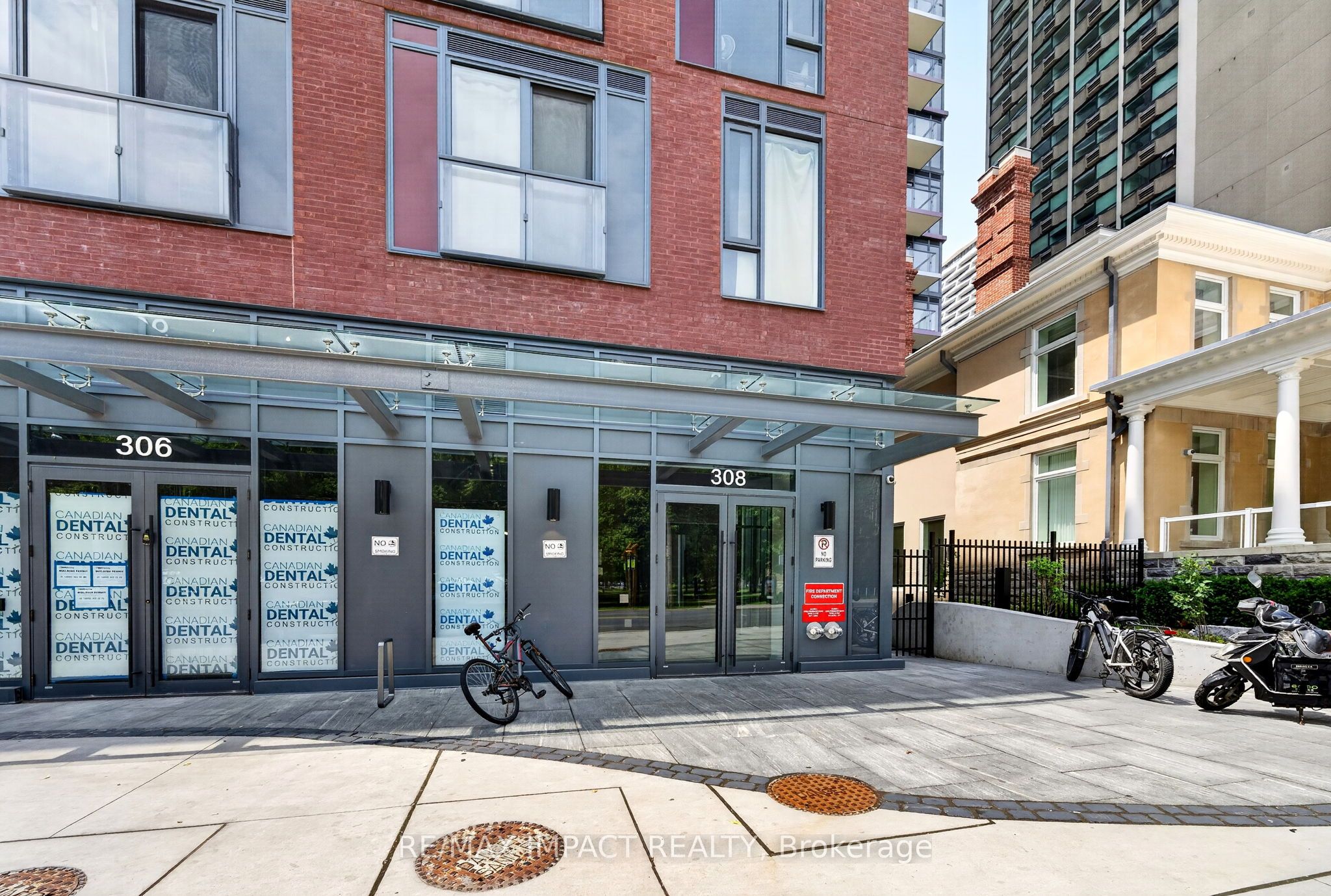 308 Jarvis Street 813, Toronto, ON M5B 0E3 photo 4