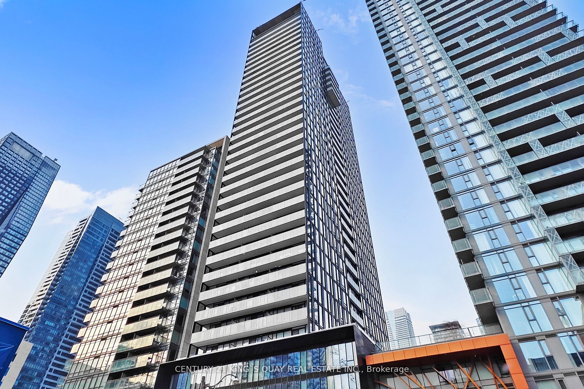 28 Wellesley Street E 1501, Toronto, ON M4Y 0C4