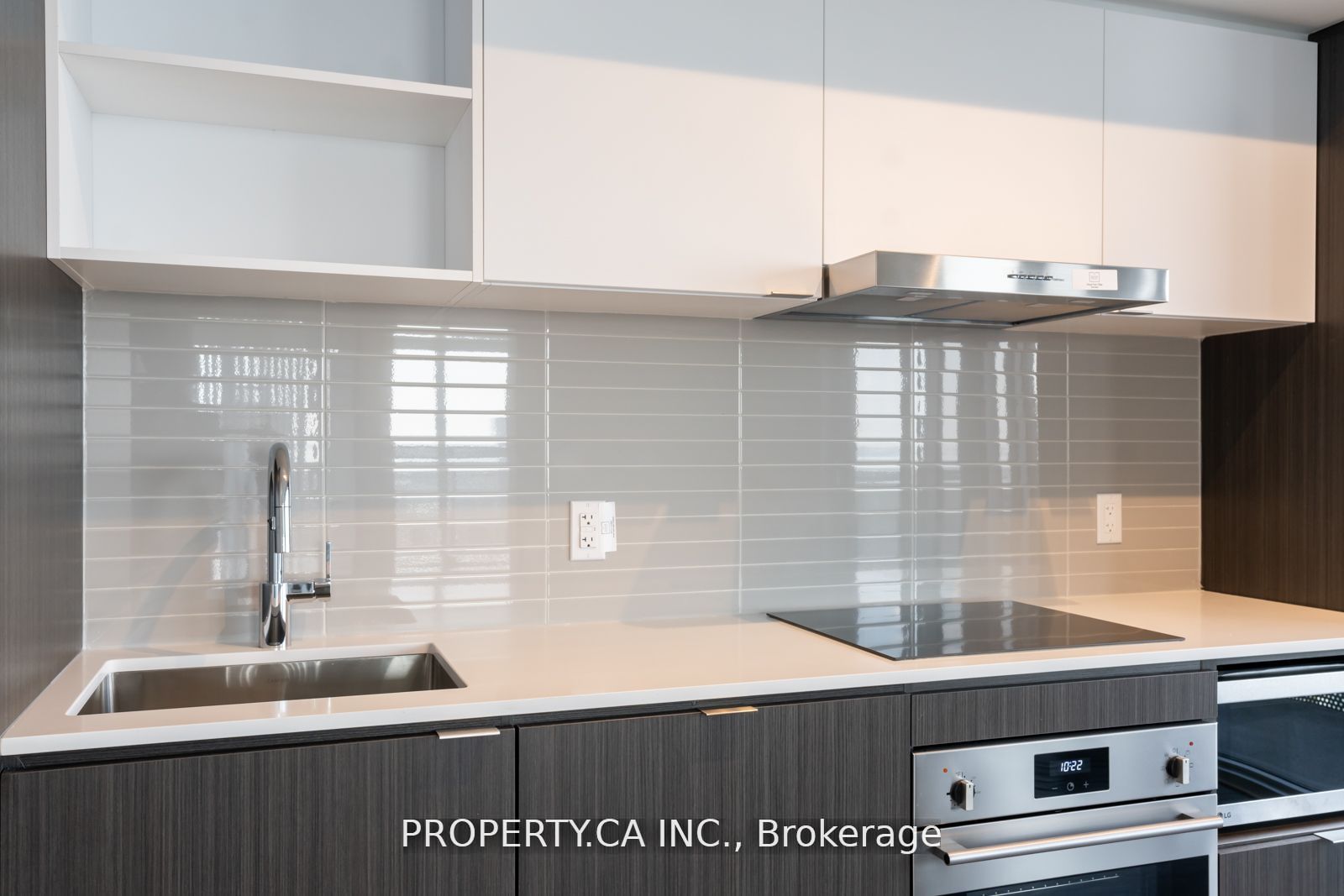 55 Cooper Street 4205, Toronto, ON M5E 0G1 photo 3