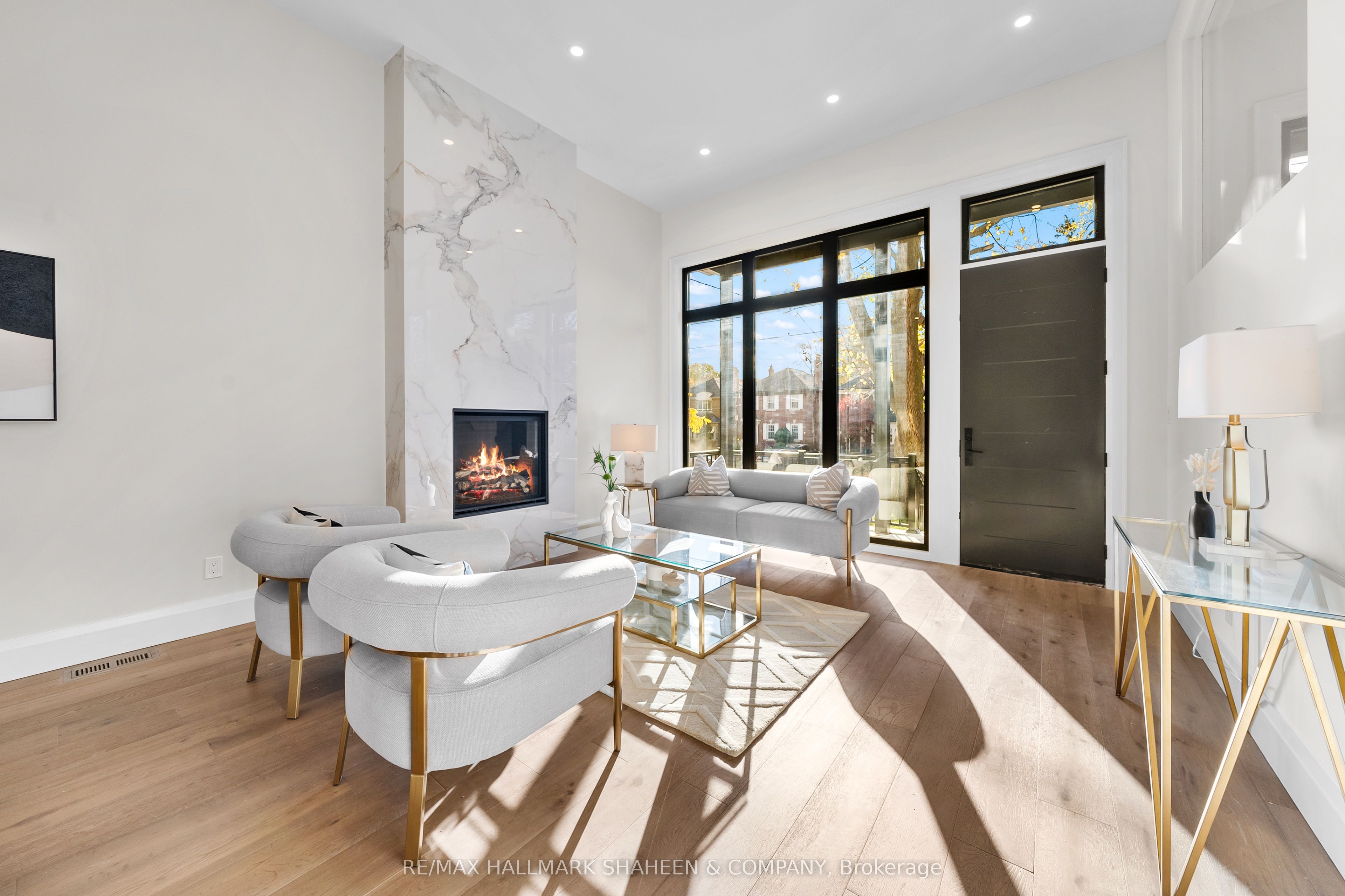66 Parkhurst Boulevard, Toronto, ON M4G 2E2 photo 5
