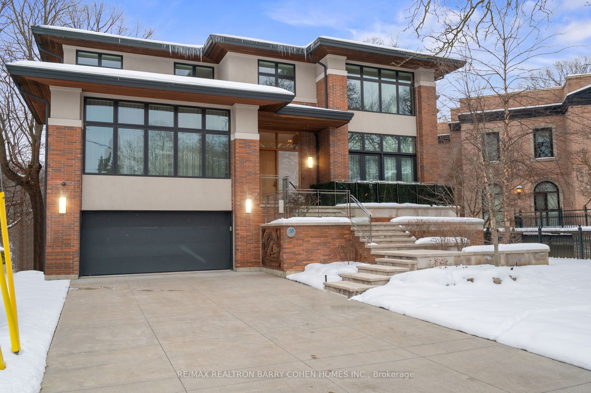 58 Timberlane Drive, Toronto, ON M3H 1J4 photo 2