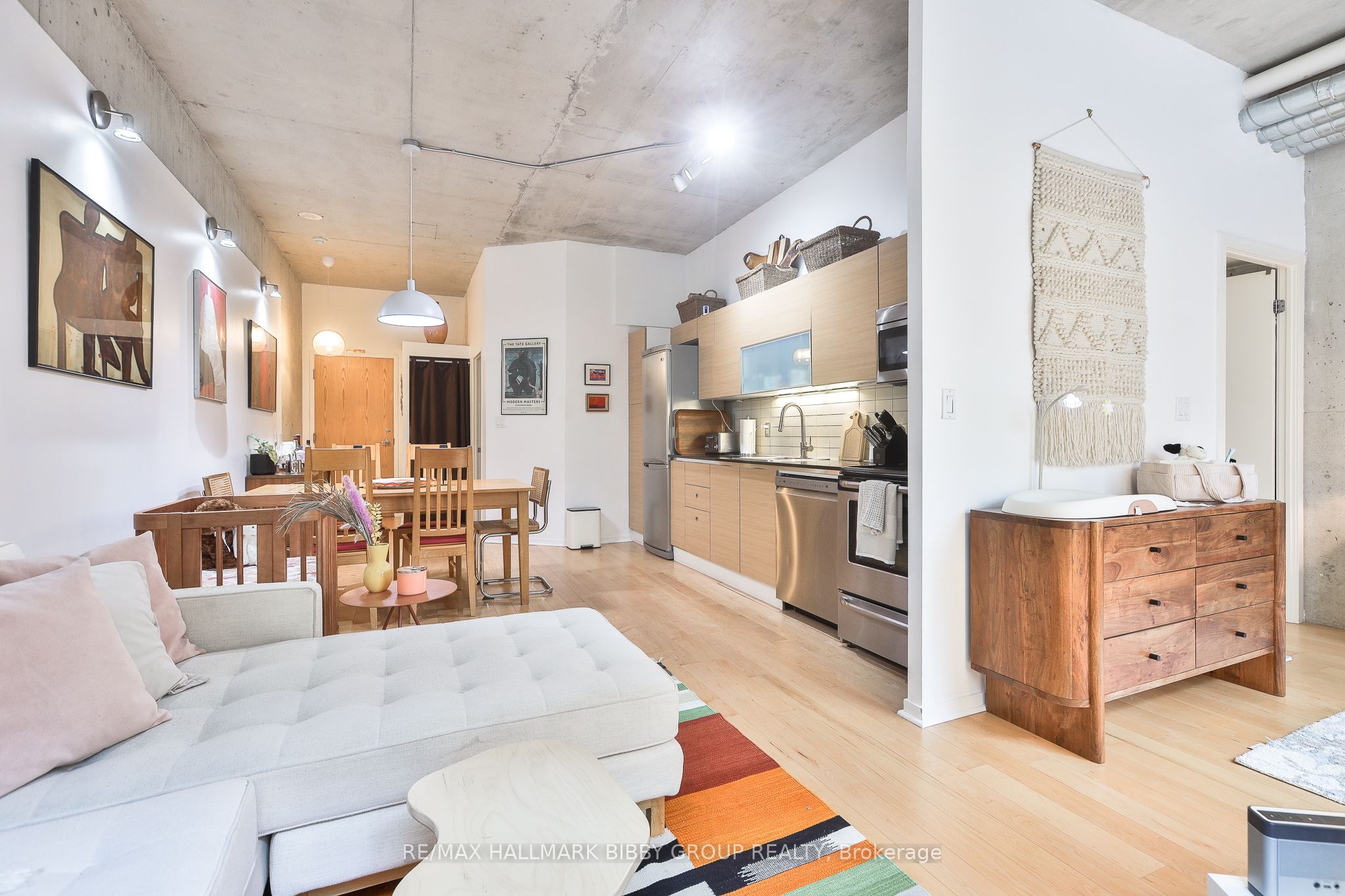 150 Sudbury Street 104, Toronto, ON M6J 3S8 photo 5