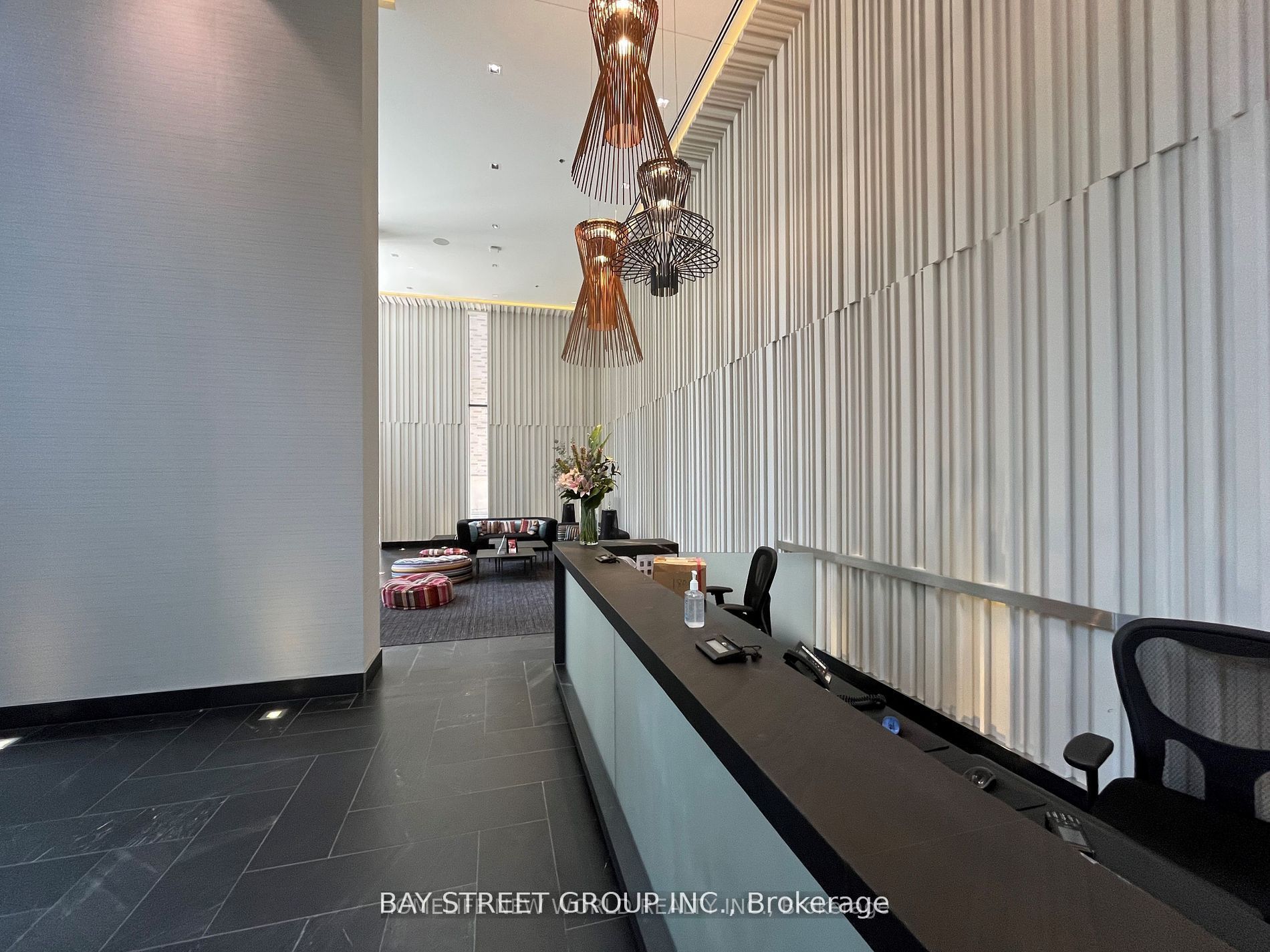 42 Charles Street E 401, Toronto, ON M4Y 0B7 photo 5
