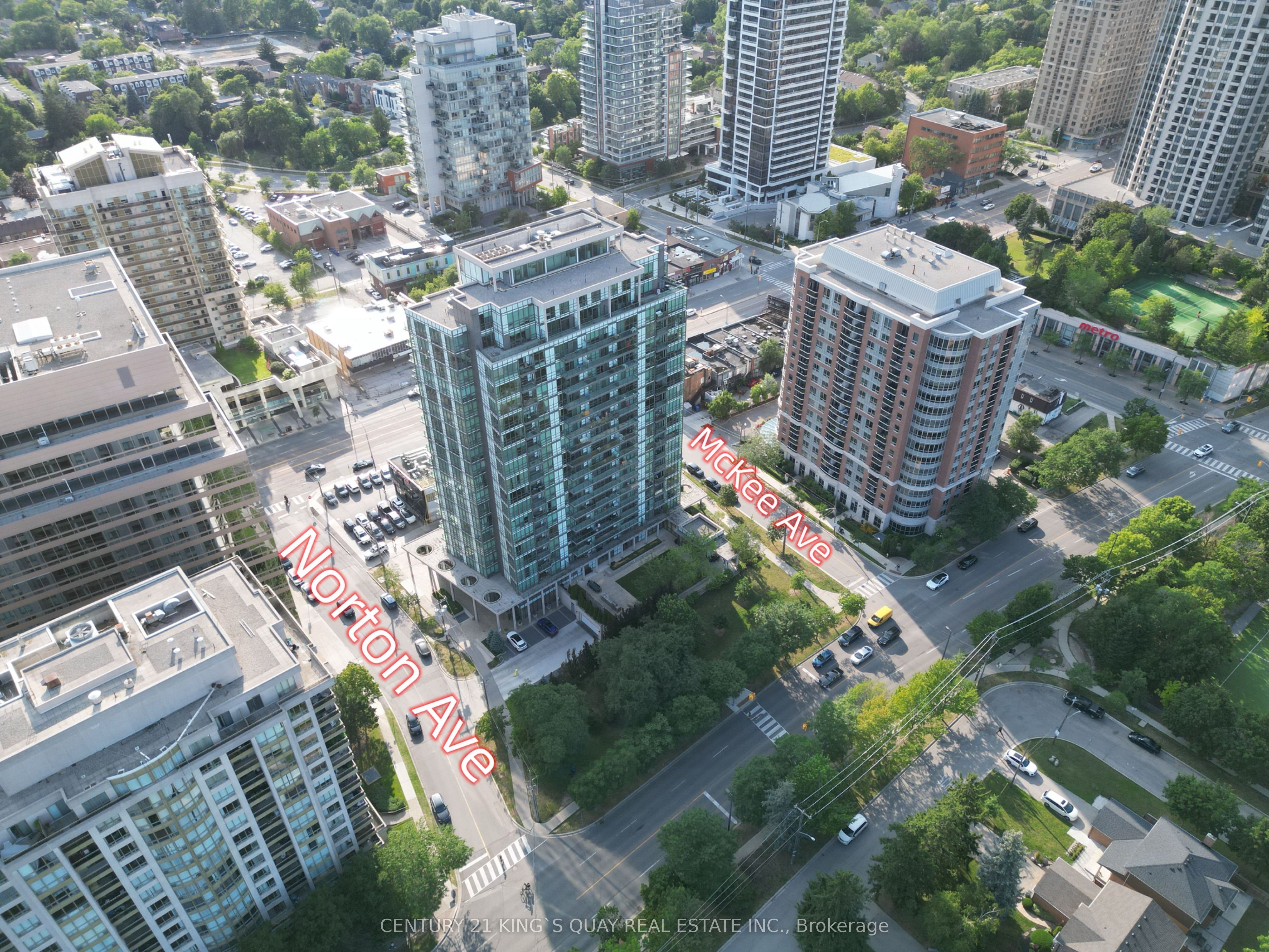 26 Norton Avenue Ph 11, Toronto, ON M2N 0C6 photo 3